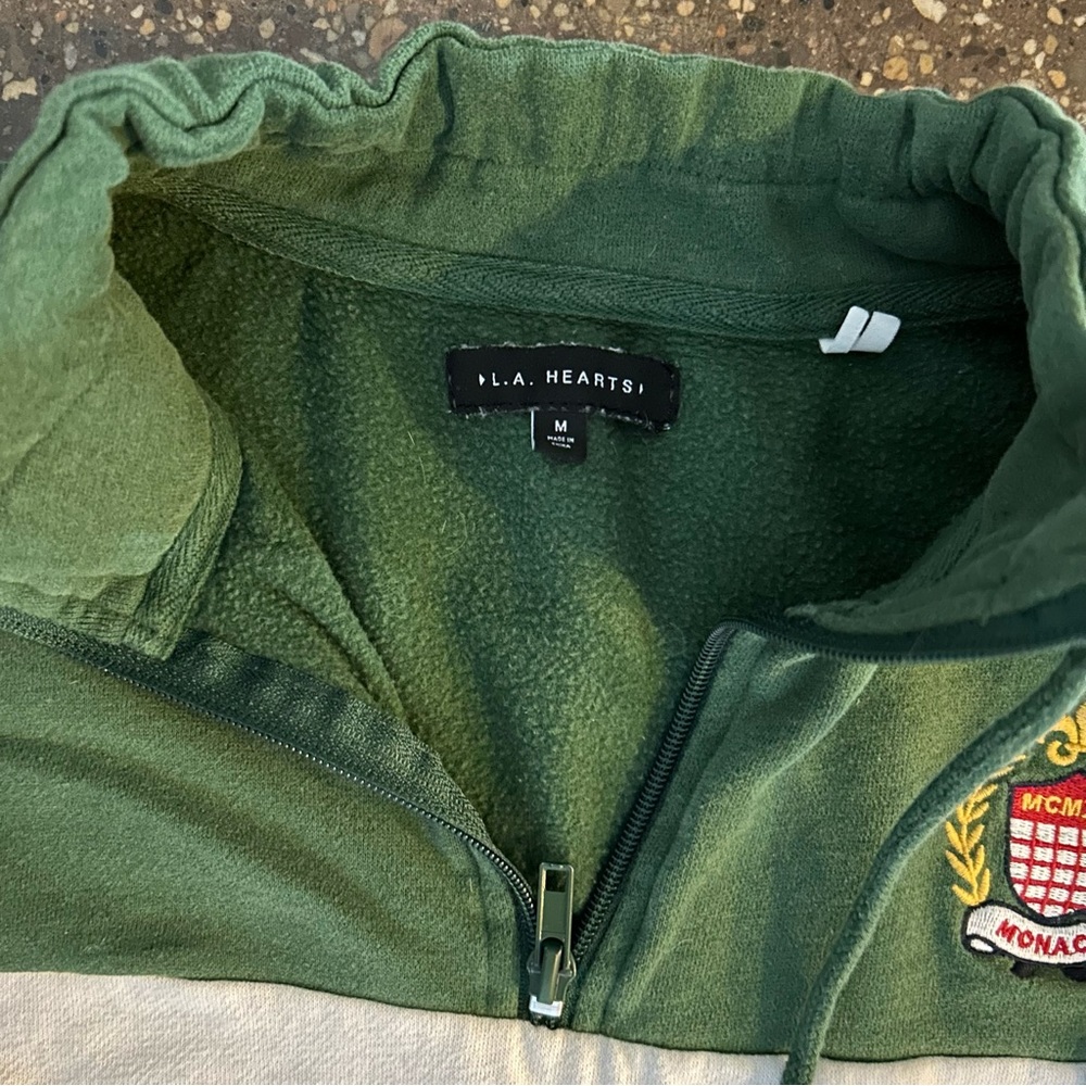 FREE with purchase: Cropped Quarter Zip Sweatshirt Monaco Emblem - Picture 5 of 9